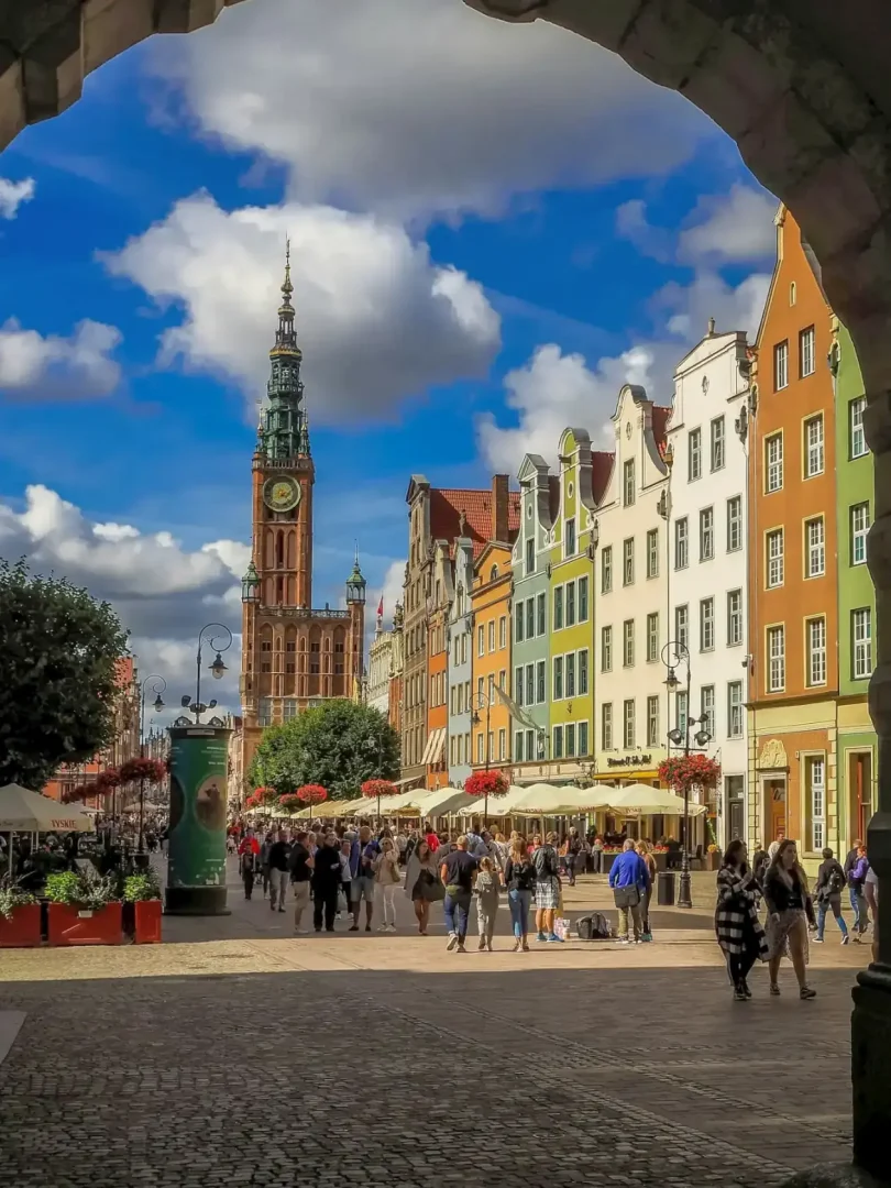 Gdansk’s Long Market with the Main Town Hall tower rising above. Curated Polish sightseeing — Azzurytt Lived Heritage