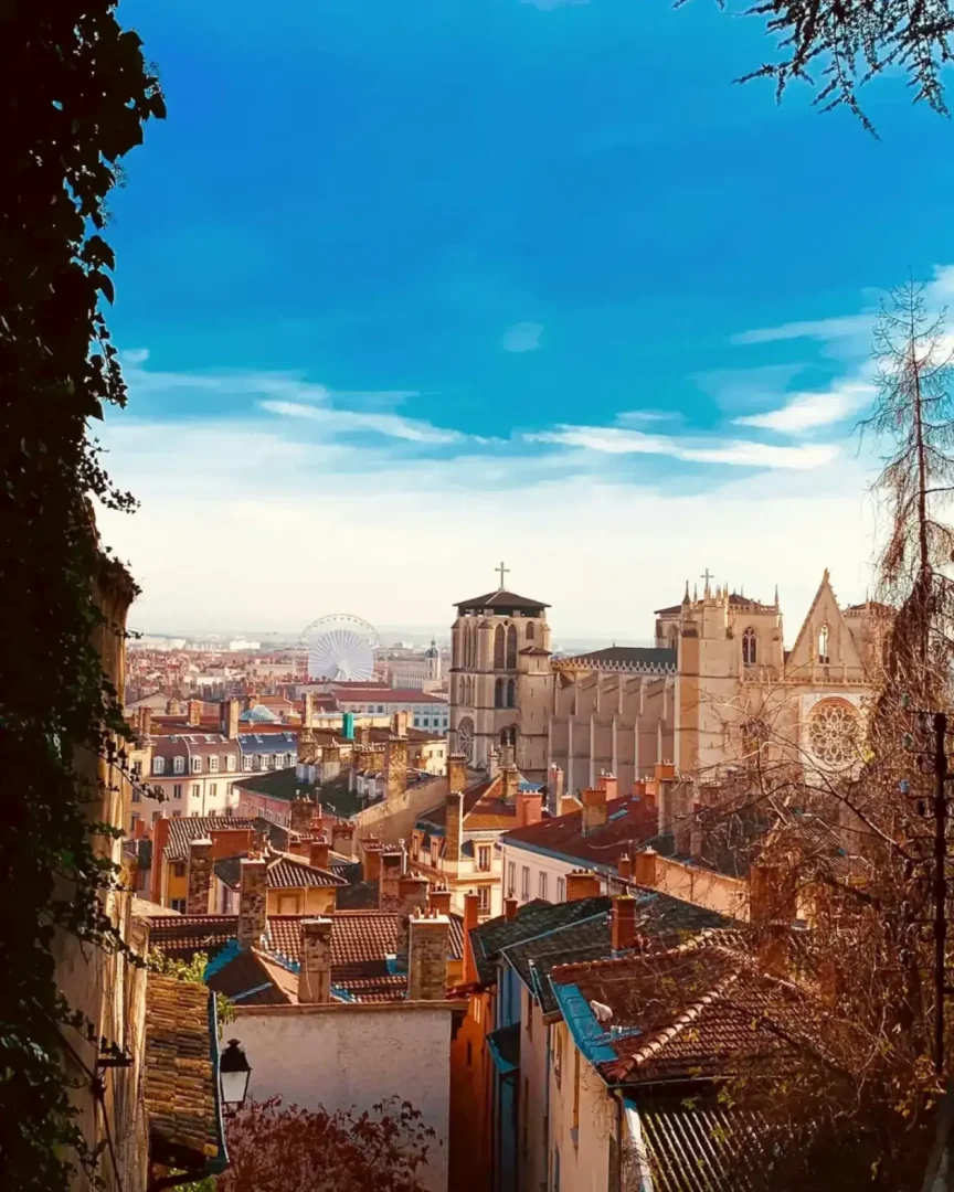 Vieux Lyon’s facades. France cultural travel — Azzurytt Authentic Discoveries